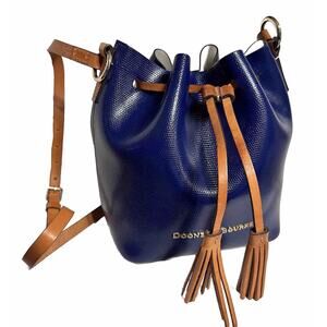 Dooney & Bourke Serena Small Bucket Bag crossbody pouch Blue Vintage 41-05